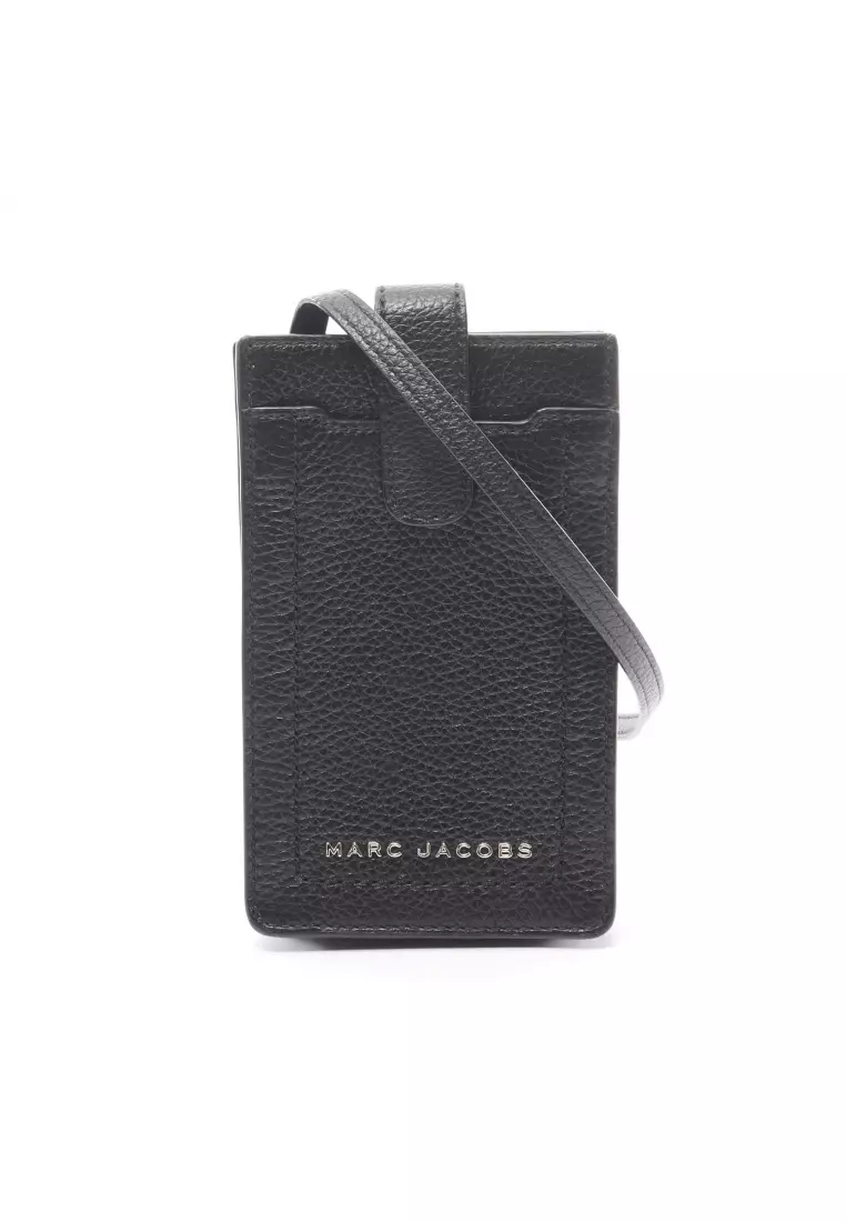 Marc Jacobs Pre loved Marc Jacobs phone case crossbody