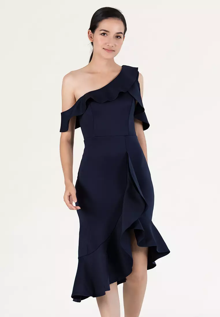 Buy Bebebeige Cold Shoulder Mermaid Style Midi Dress 2026 Online | ZALORA