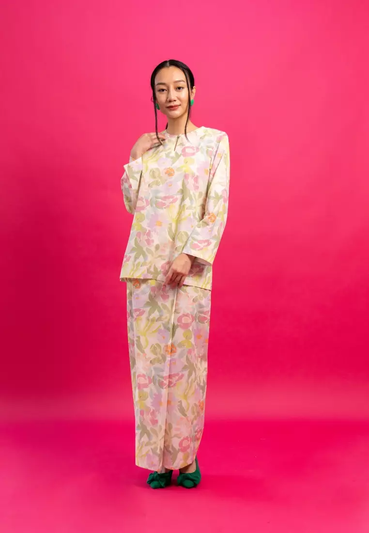 Bayu Somerset Calanthe Kurung