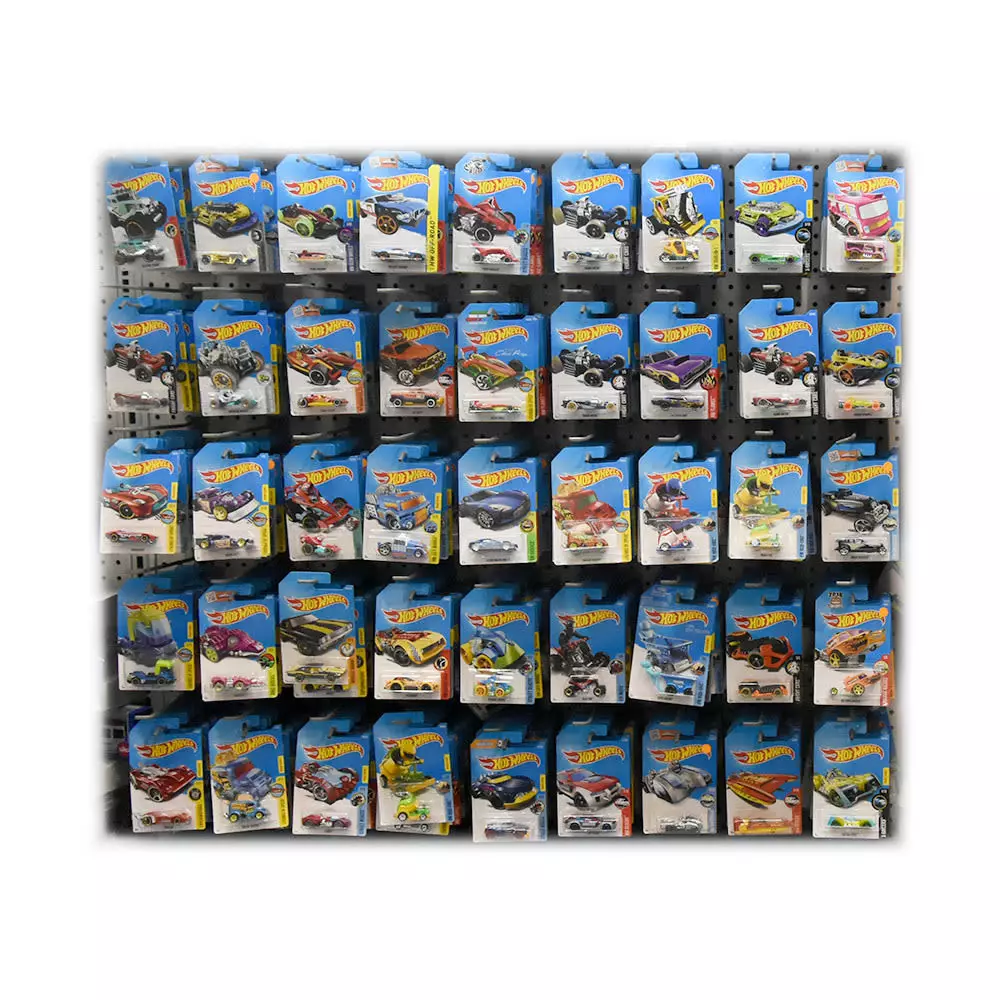 Hot Wheels Diecast Mobil Basic 2010 3600 Random