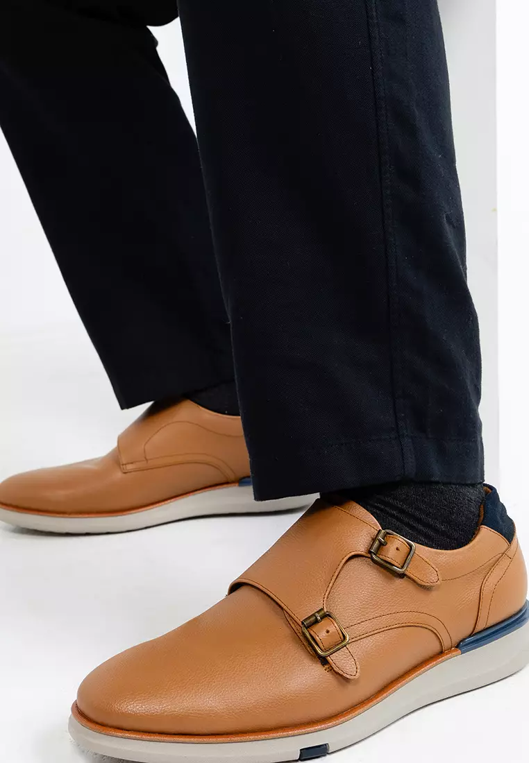 Casual monk clearance strap shoes