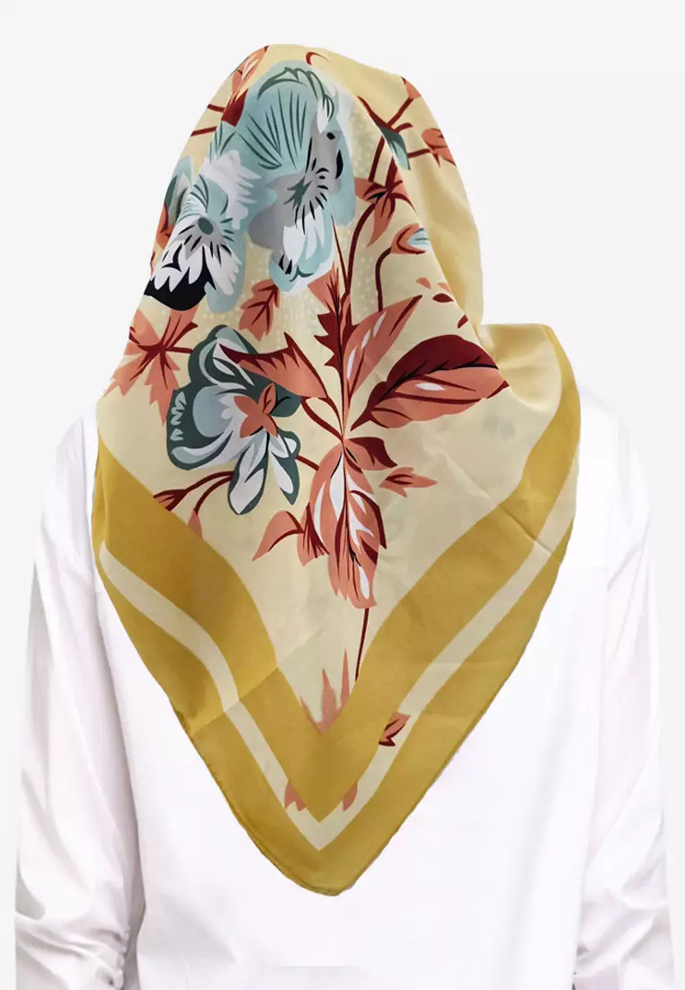 Fiona Flora Print Square Voile Scarf Hijab Wanita Segi Empat Butter Yellow