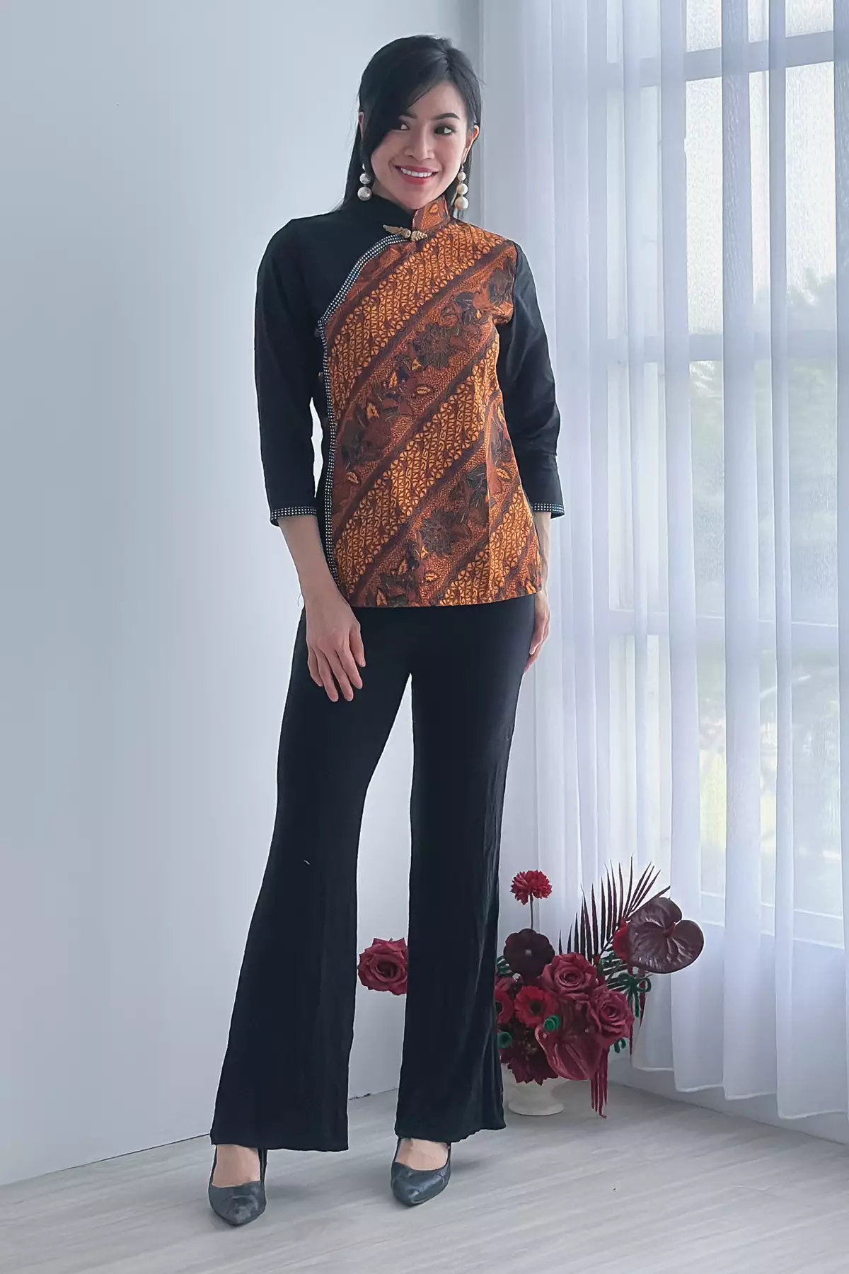 Juniper Parang Sogan Batik Blouse