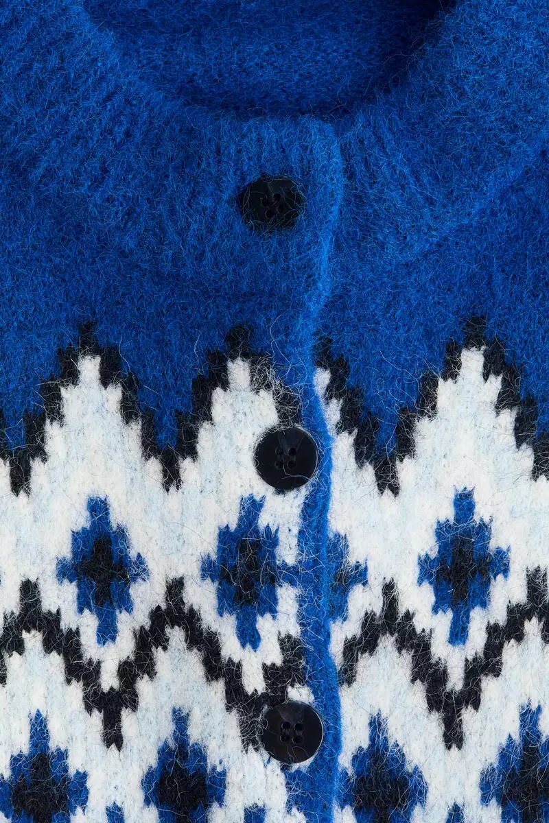 Jacquard-knit cardigan