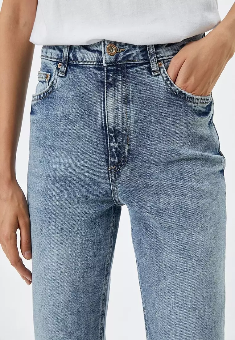 Straight Washed Jeans