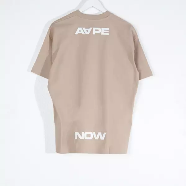 Kaos AAPE NOW CLOVER PATCH LOGO CENTER CREAM TSHIRT 100% ORIGINAL