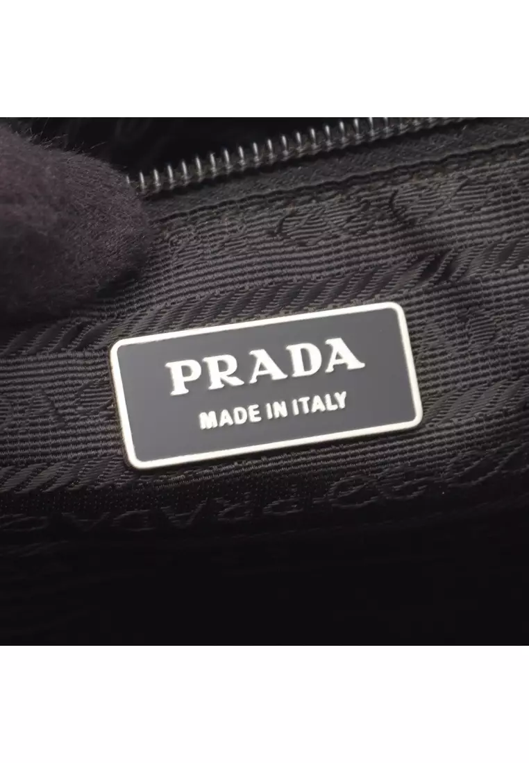 Pre-Loved Prada Messenger bag Shoulder bag Nylon Saffiano leather black