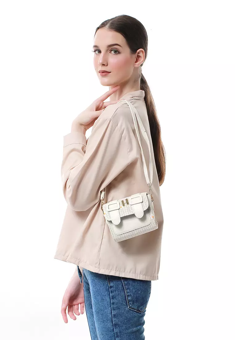 Eilaria Tas Selempang Wanita Sling Bag Mini Uniqe Design Material Leather ORIGINAL - White