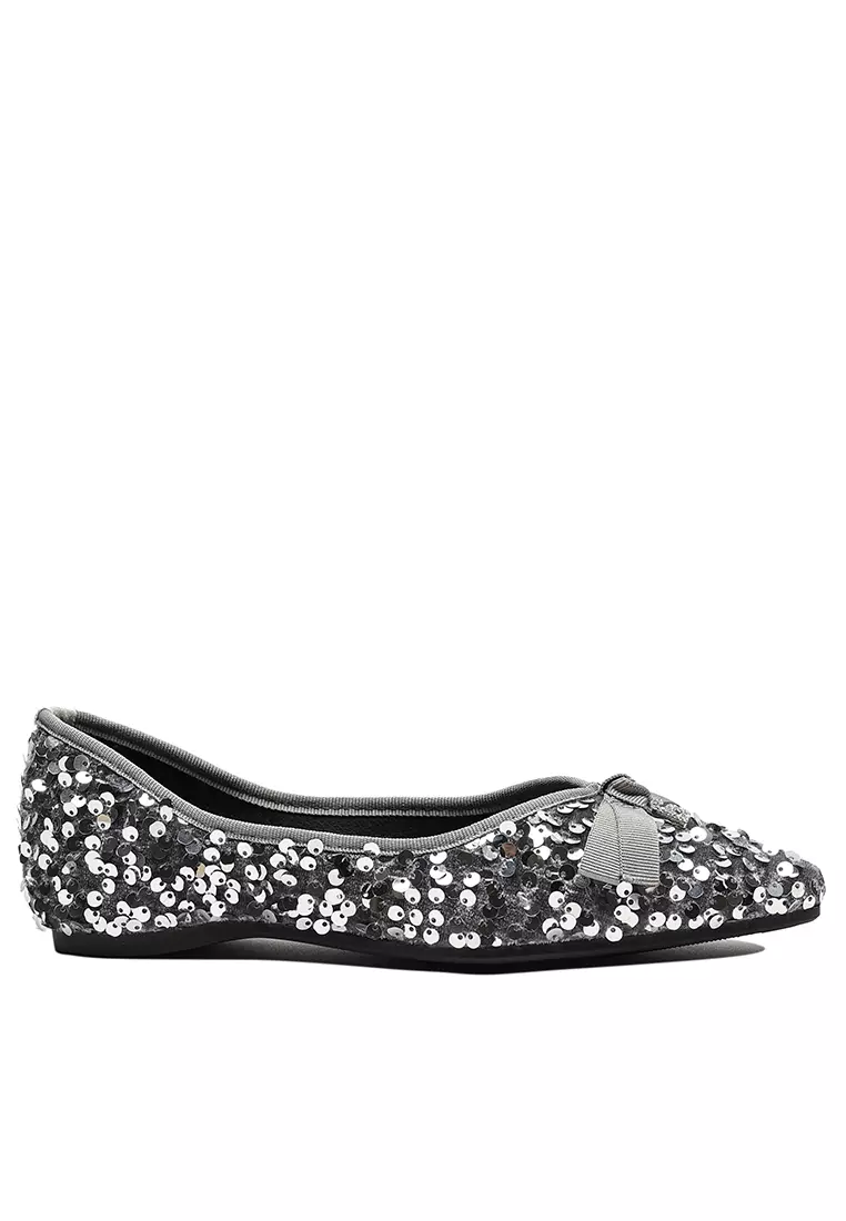Discount on Twenty Eight Shoes  shoes - SKU: Bow Pointed Sequin Flat Shoes Ww882-10