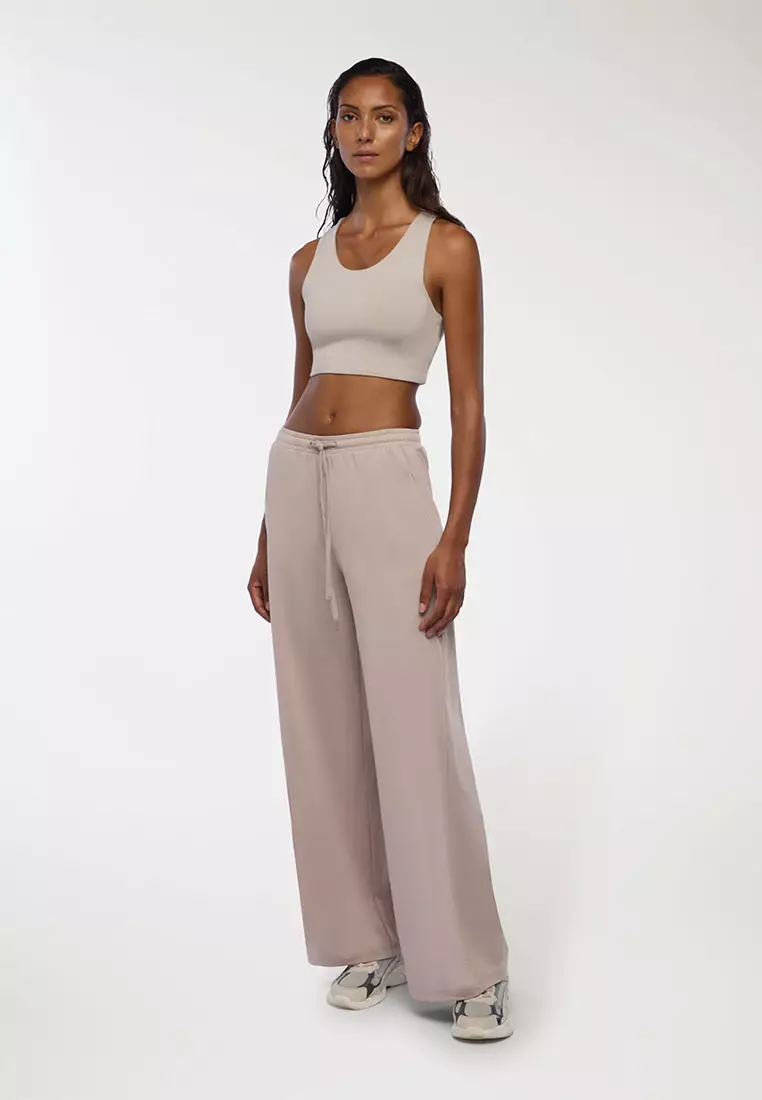 Woman Full-Length Gym Pants