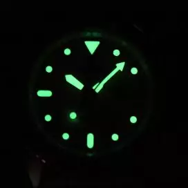 Jam Tangan Pria Seiko 5 Sports SRPK31K1 SRPK31K1X1 5KX Midi SKX Sports Style Stainless Steel Silver Color Men Beige Dial Original Garansi Resmi