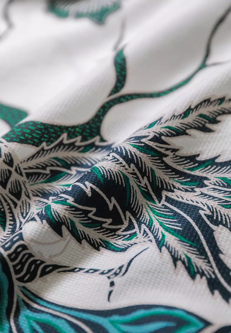 MOC - Kemeja Batik Pria Lengan Pendek Mahayana - White