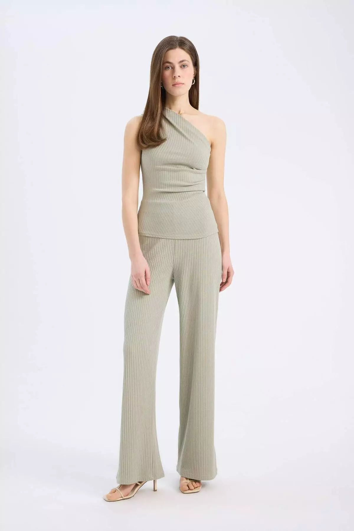 Slim Fit Slim Fit Single Shoulder Ribbed Camisole Undershirt E5777Ax25Sp