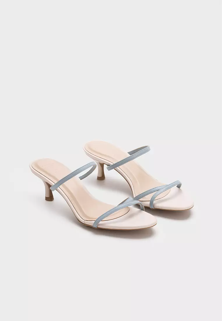 Sandal Tumit Kecil Bertali dengan Cloudfoam低跟云朵泡沫细带拖鞋