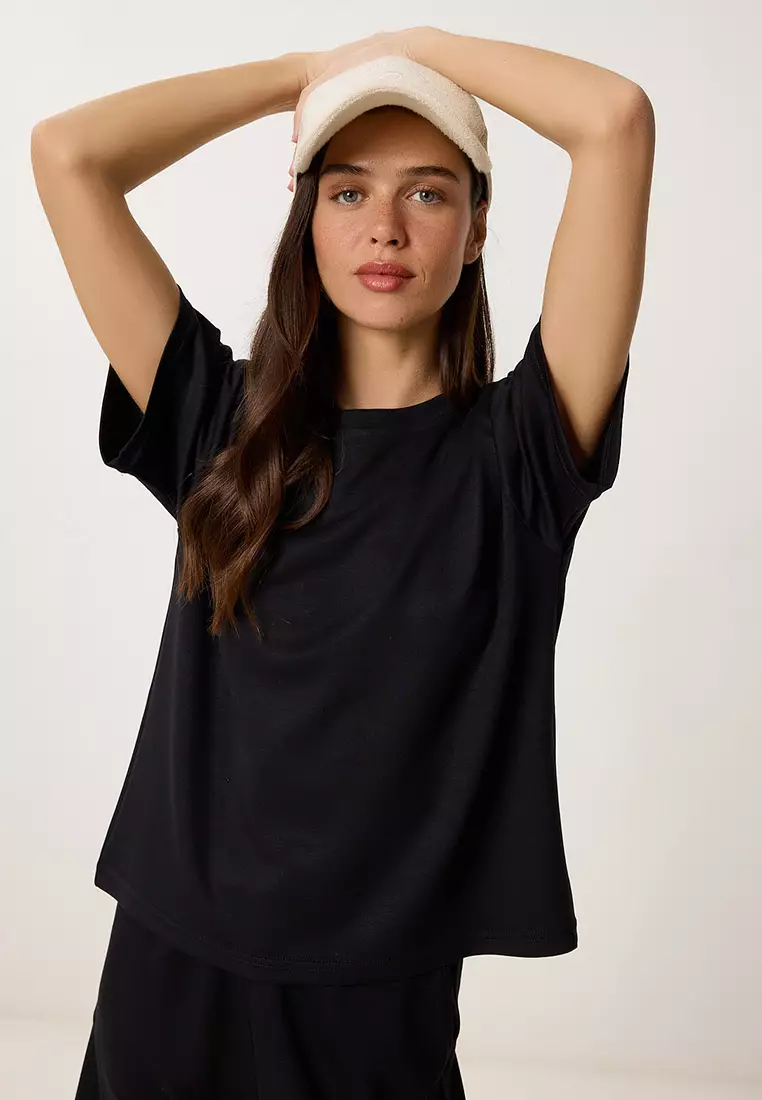 Women's Black Bermuda Shorts T-Shirt Set By00059