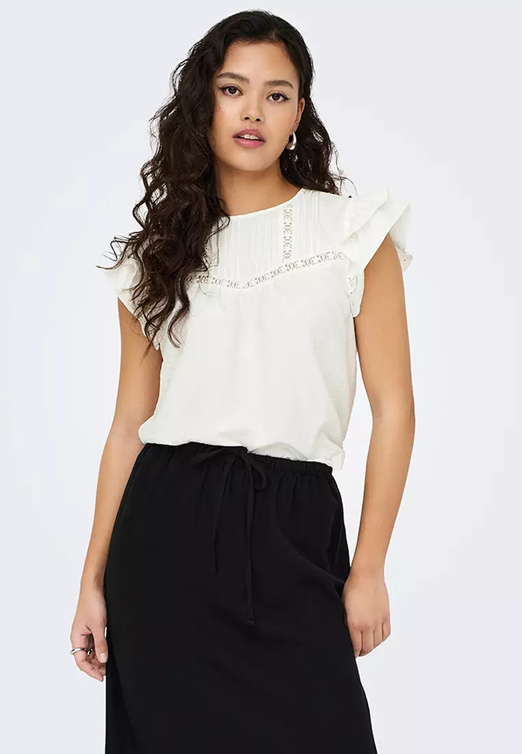Sleeveless Woven Lace Top