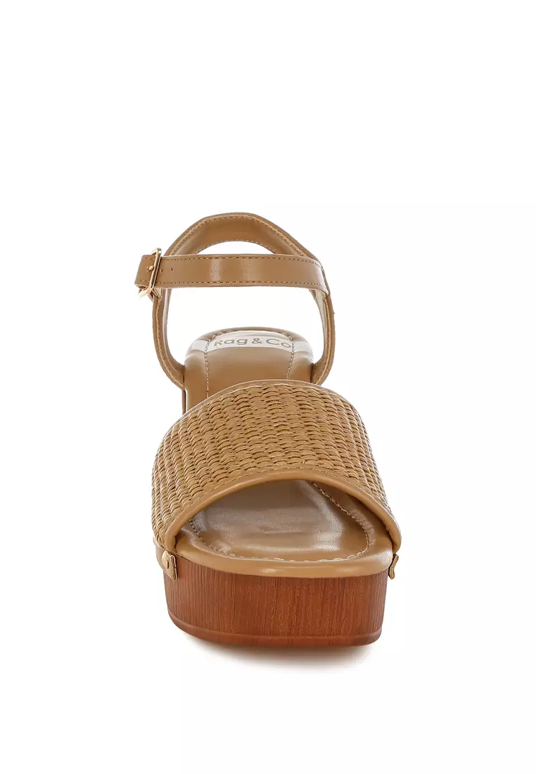Raffia Chunky Sandals In Natural