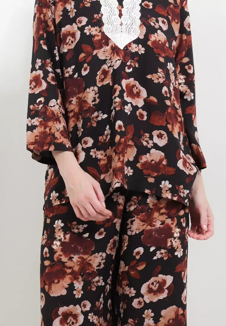 Satay Look Motif Kembang Kecil 3