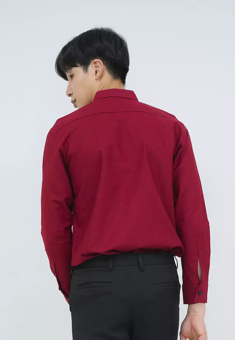 Kemeja lengan panjang pria formal slim fit maroon houseofcuff - M