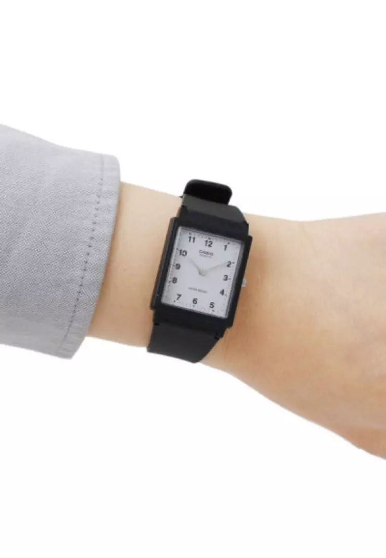 Men's Analog MQ-27-7B Black Resin Band Casual Watch