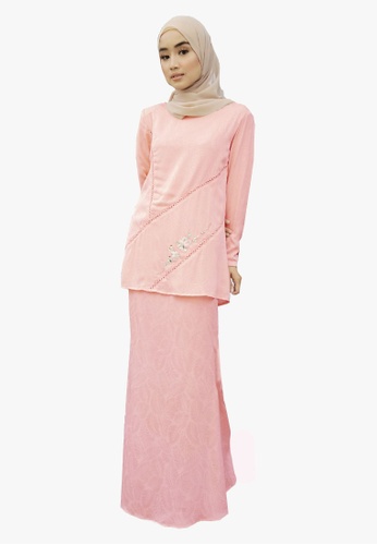 Kurung Organza With Beads from Zoe Arissa in Pink