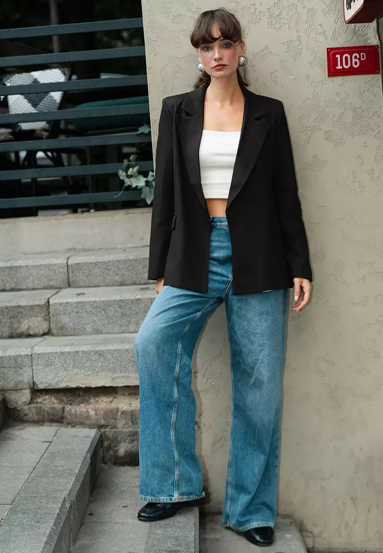 Relaxed Fit Blazer Jacket