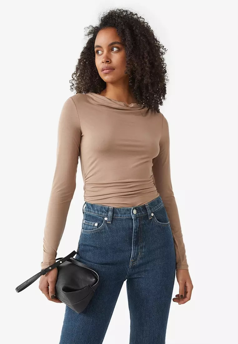 Fit best sale ruched top