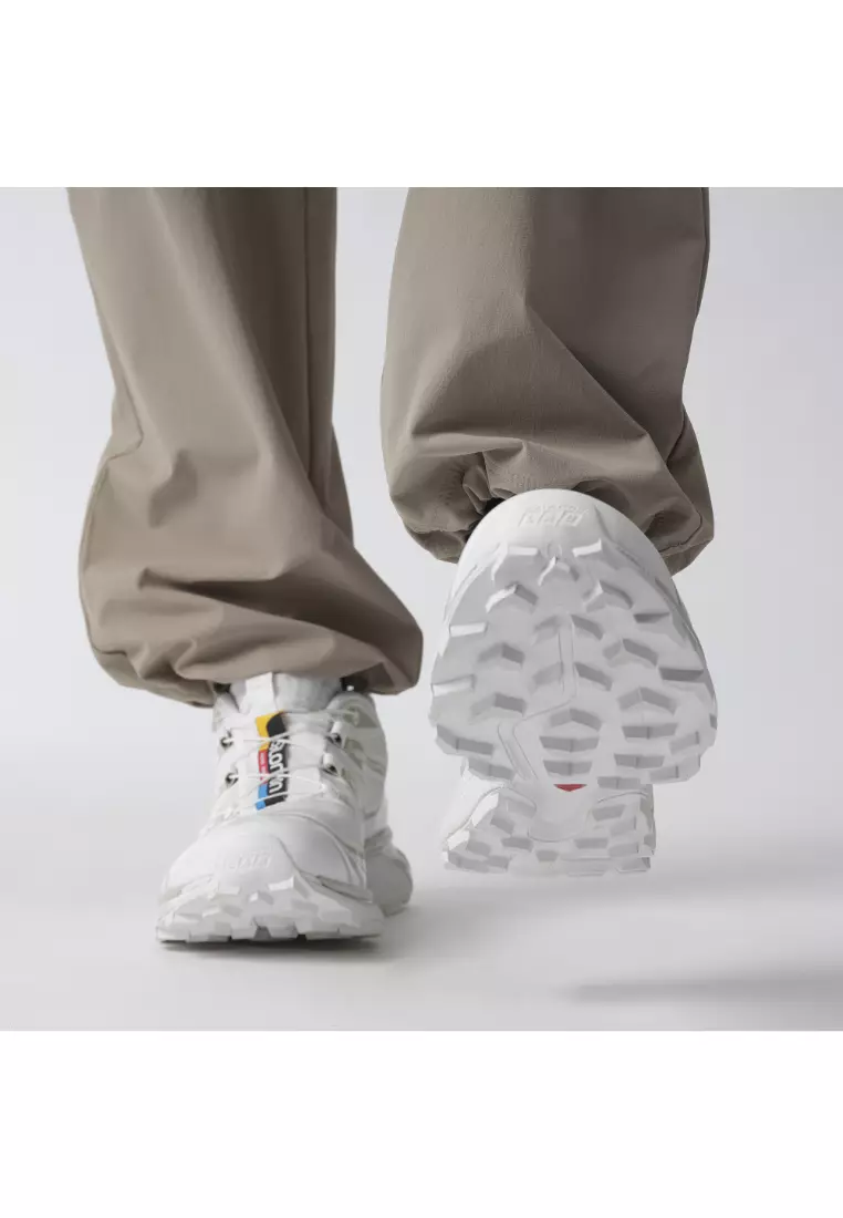 XT-6 Unisex Sportstyle Shoes in White / White / Lunar Rock