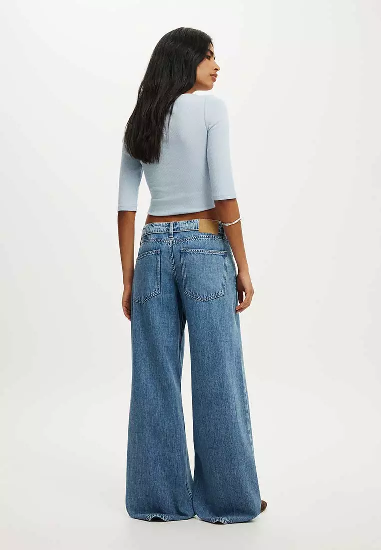 Low Rise Wide Jeans