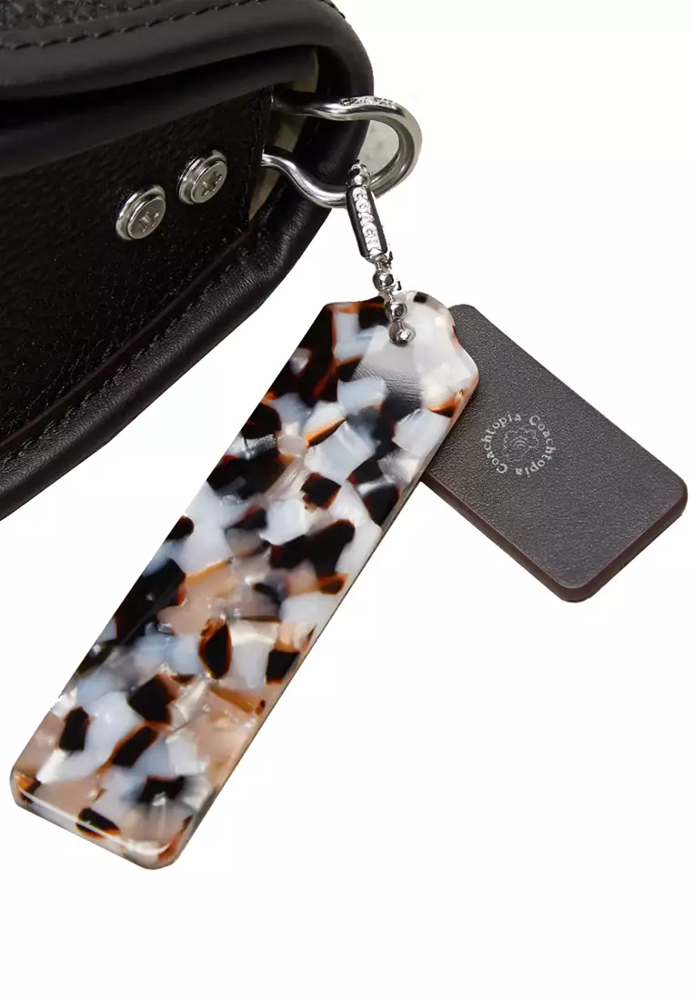 Wavy Dinky Bag In Coachtopia Leather - Black CK113