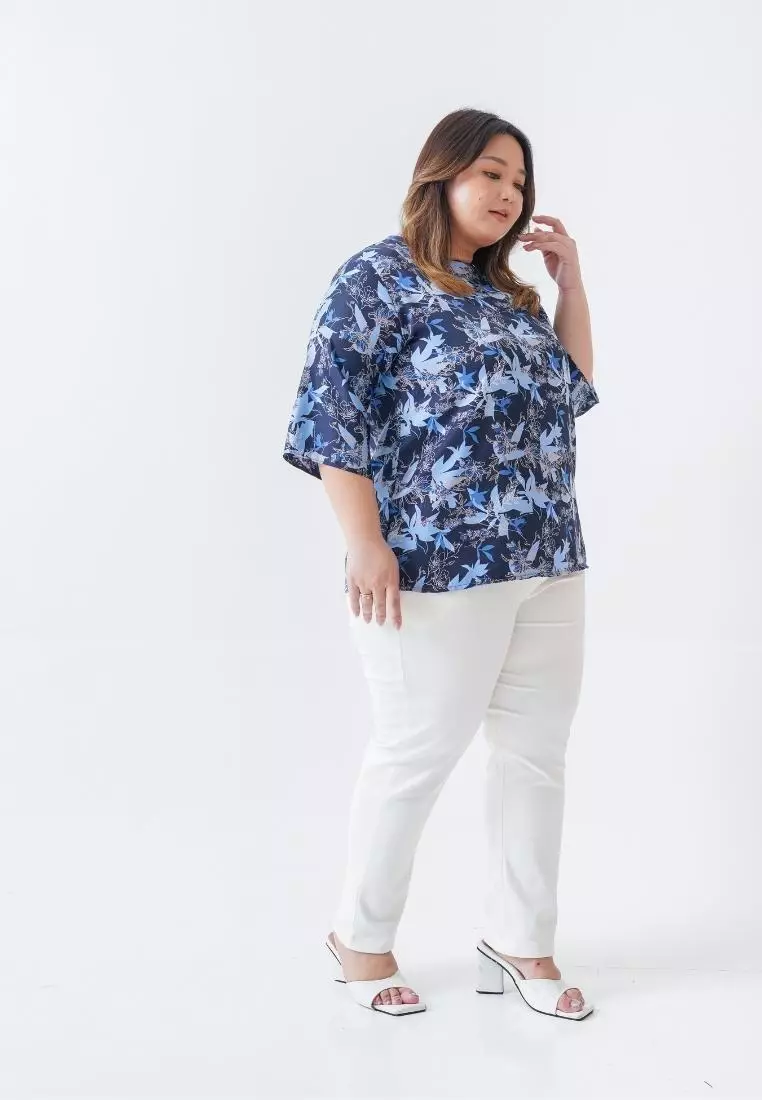 Plus Size Blouse Hera Floral Navy