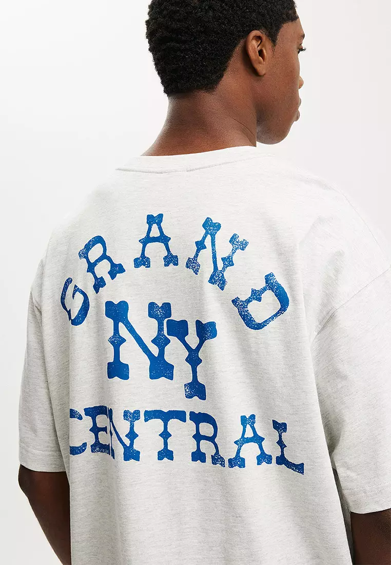 Box Fit Graphic T-Shirt