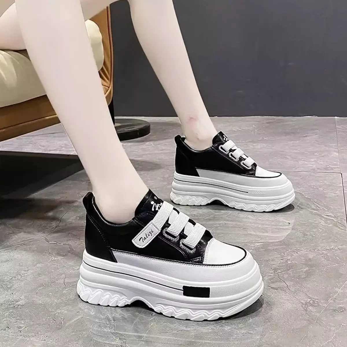 Sepatu Fashion OOTD Modis Wanita Sneakers Cewek WL537