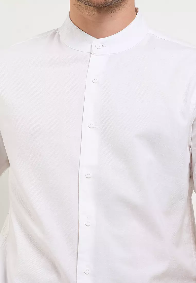 TRIPLE Kemeja Lengan Pendek Slim Fit  - White