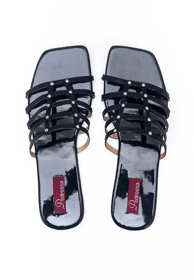 Madeline Flat Sandals in Black