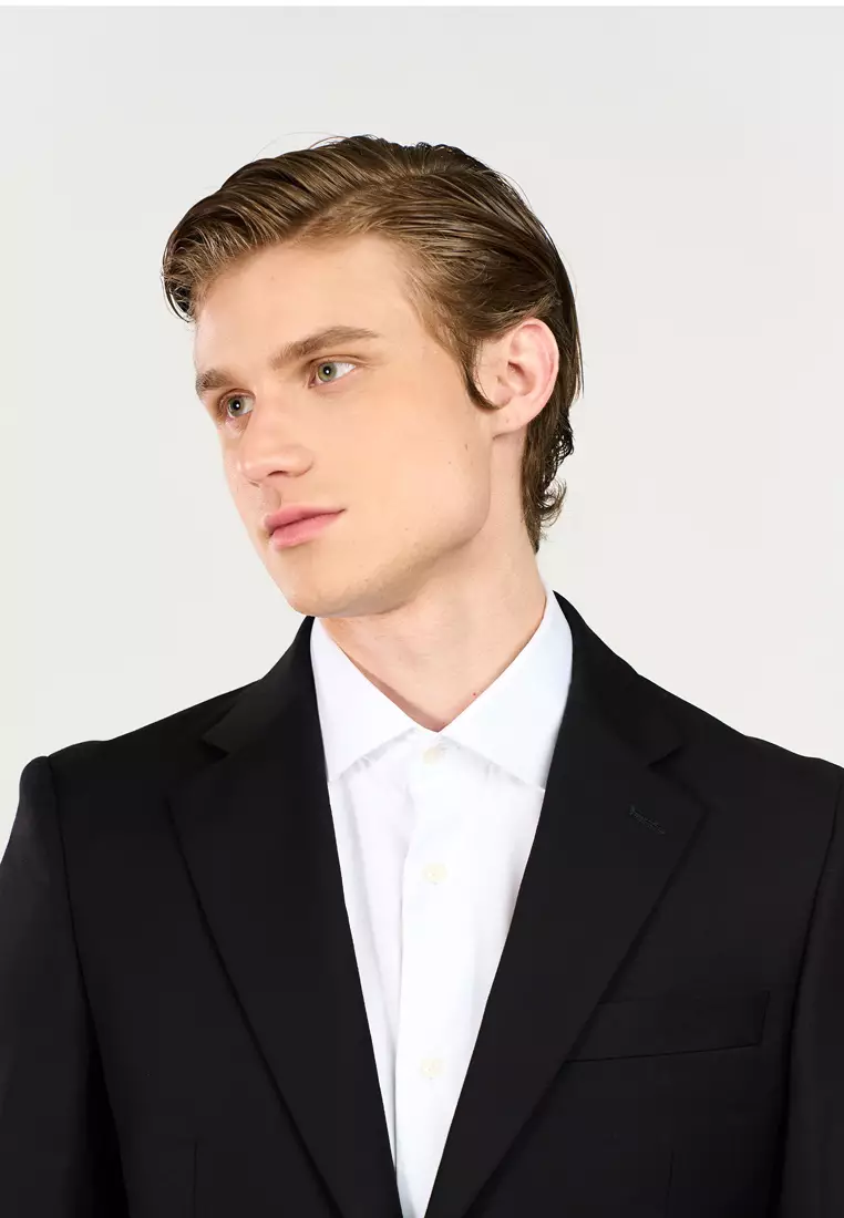 Plain Black Modern Fit Suit With Subtle Stretch