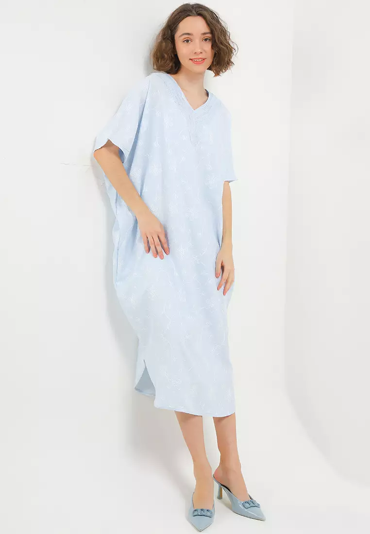 V Neck Lace Trimmed Emb Kaftan