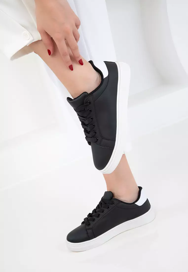 Black-White Women's Sneaker 14395