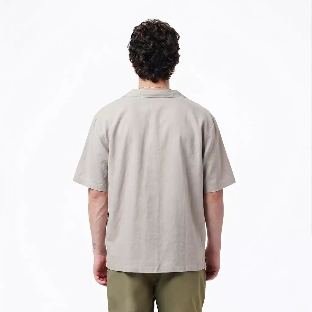 CELCIUS Atelier De Creation Kemeja Lengan Pendek Reguler Fit L03000575C Pumice Stone