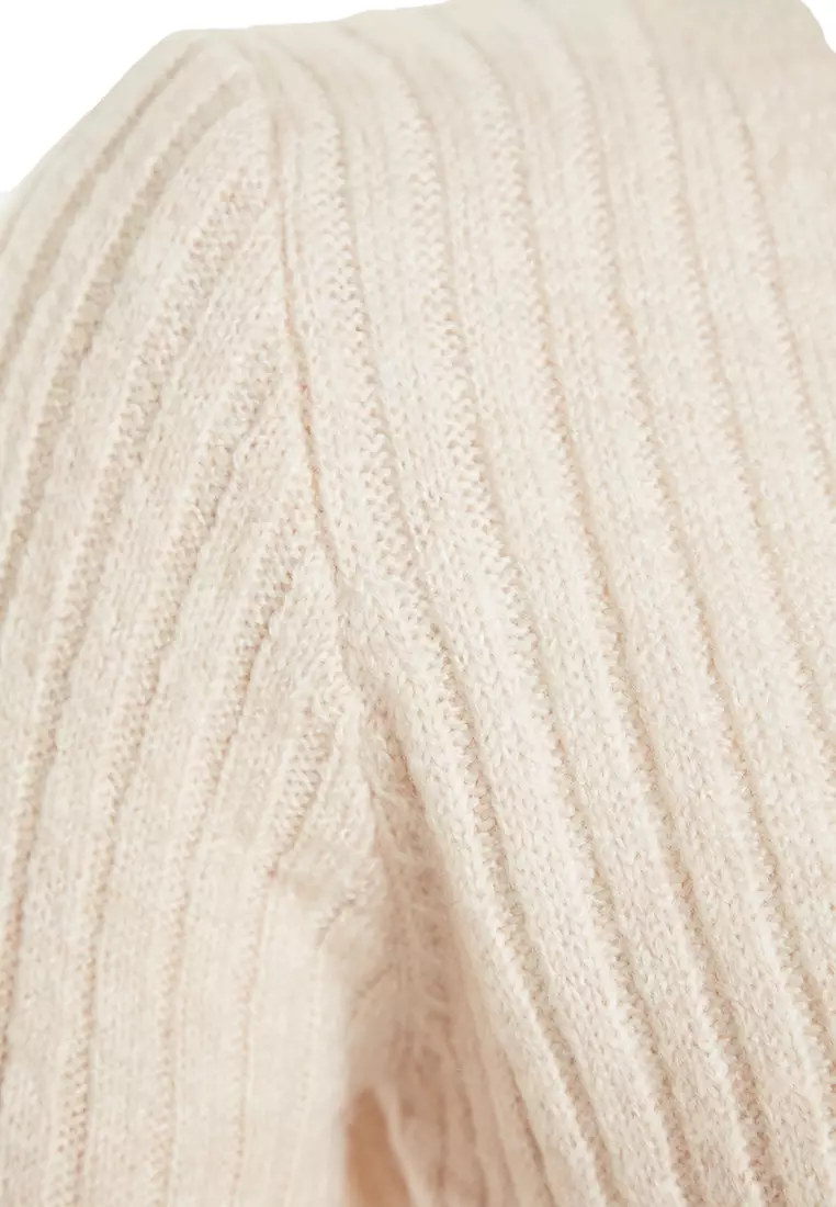 Stone Crop Soft Textured Double Breasted Knitwear Sweater TWOAW24KZ00381