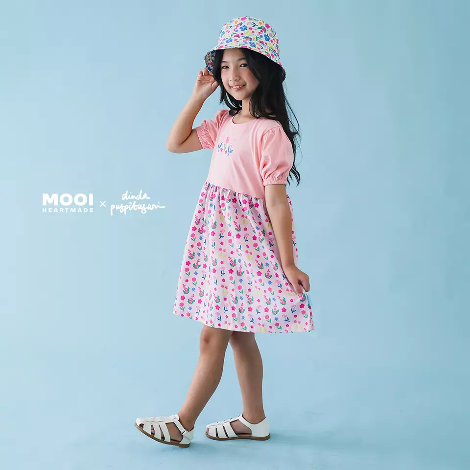 Mooi X Dinda Puspitasari Dress Anak Perempuan Mely Dress - Magenta