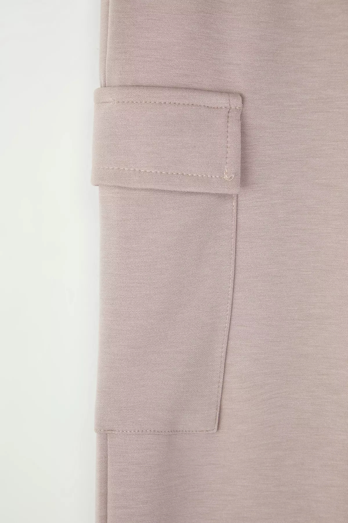 Cargo Pocket Detailed Flared Trousers