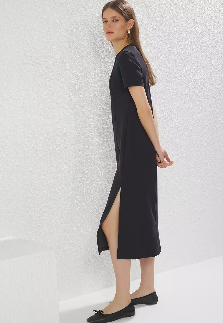 Black Modal Content Effect Shift/Straight Cut Short Sleeve Midi Knitted Dress TWOSS25EL00372