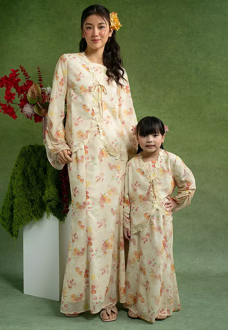 Ayra Printed Kebaya Set