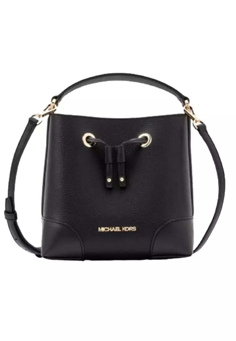 Michael kors store bucket bag small