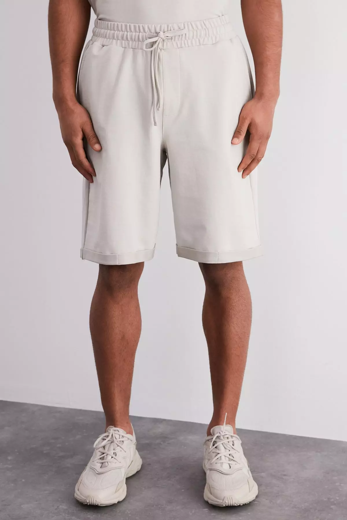 Oversize/Wide Cut City Embroidered Tracksuit Set