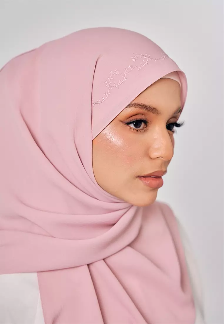 Sulam Mekar Ironless Chiffon Triangle Bawal in Ballerina Pink