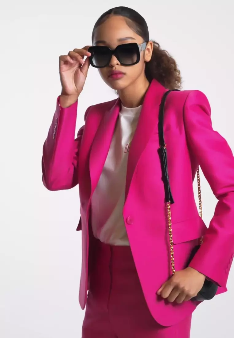 Buy MCM Mode Travia Chain Wallet in Spanish Leather 2023 Online