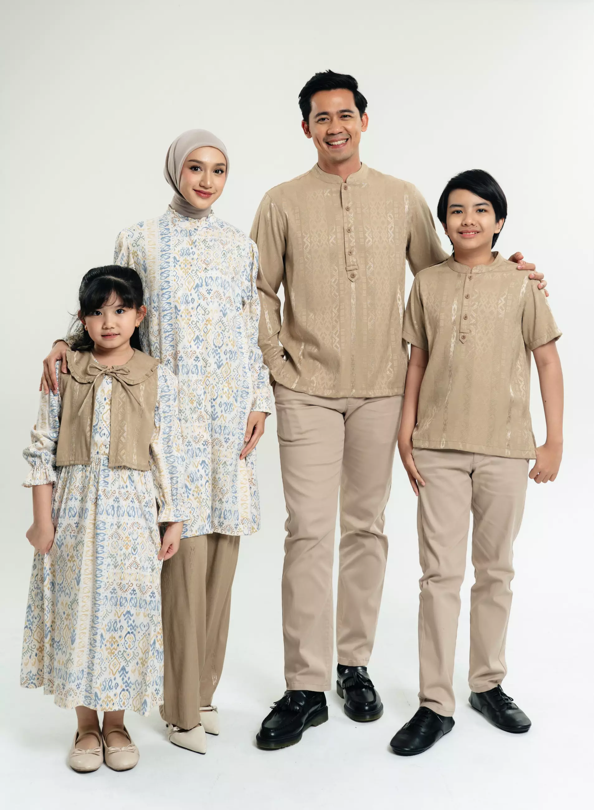 SARIMBIT Zheyya Girls