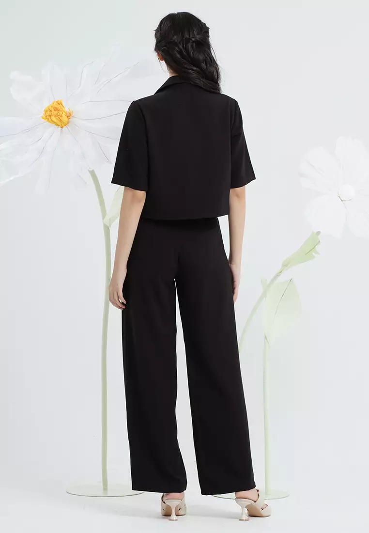 Double Pocket Crop Shirt in Black